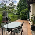 Casa de Férias Les Papillons De Baccara