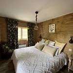 Les Papillons De Baccara Gondrin