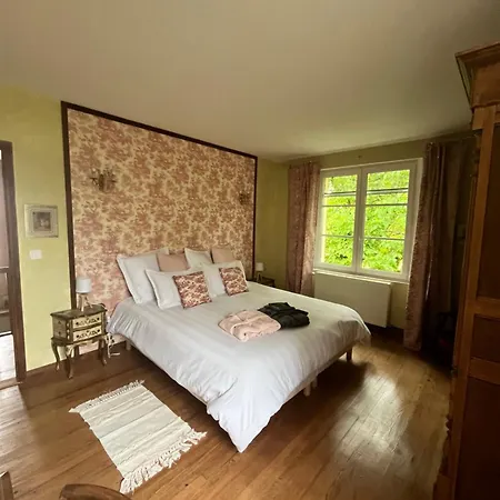 Les Papillons De Baccara Gondrin